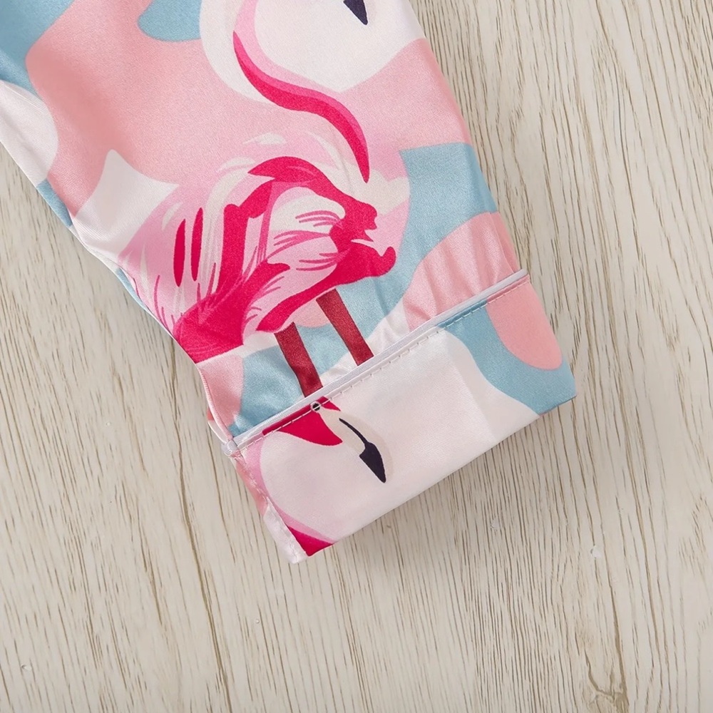 Camouflage Flamingo Pajamas Set Size Medium Pink & Blue Satin - Picture 4 of 5